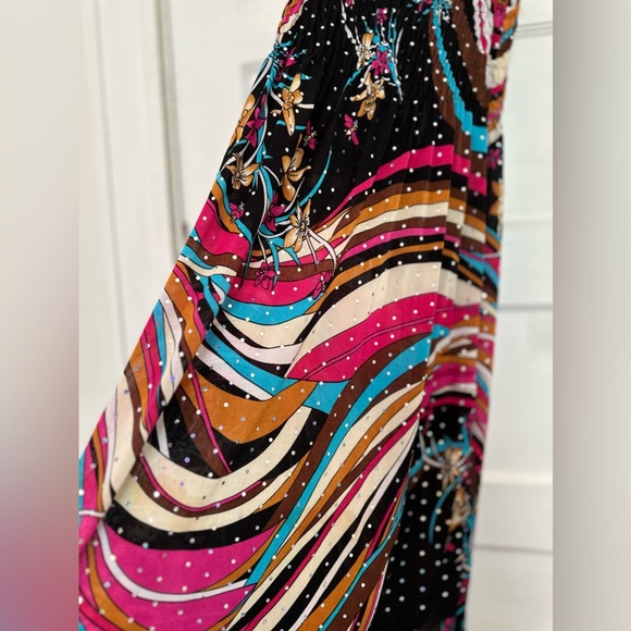 Sun Style NYC Sequined, Floral & Mesmerizing Swirl Sun Dress 1X - Picture 7 of 7